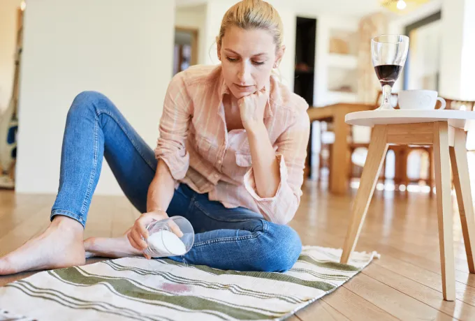 Städtips: Få bort vinfläckar